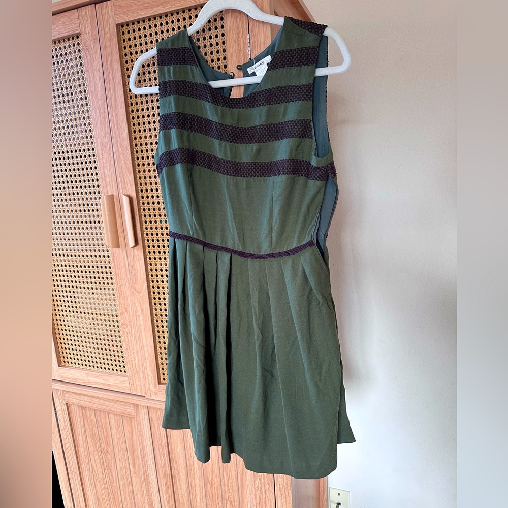 Vintage green dress